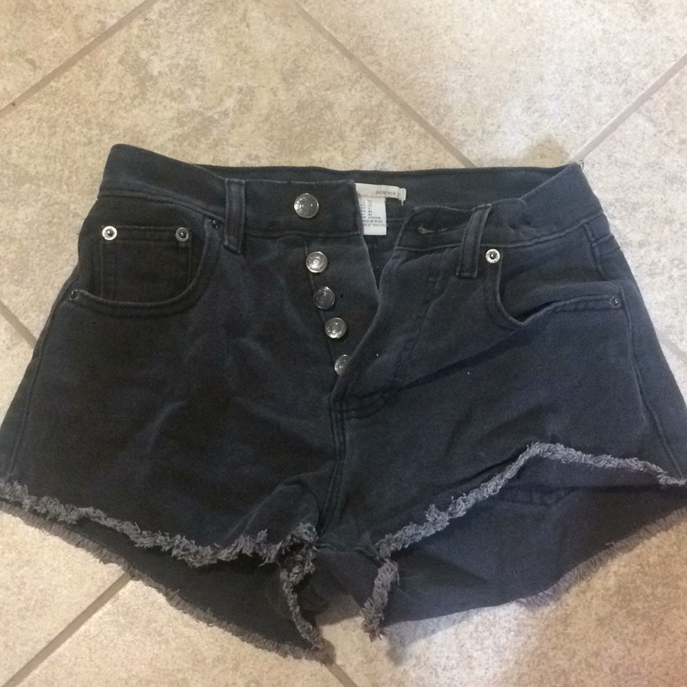Black forever 21 shorts